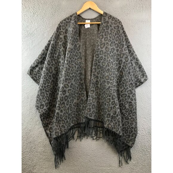 New Woolrich Cozy Blanket Wrap sweater animal print one size - Picture 1 of 10